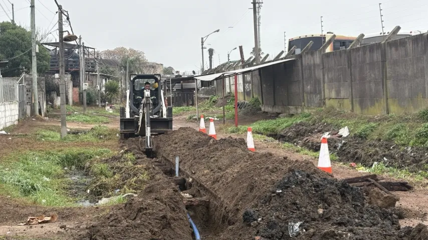 Obras de sustitución de tuberías en Sayago